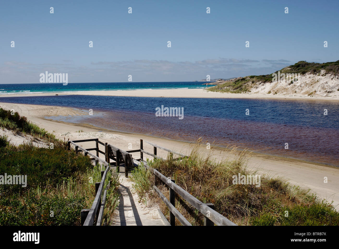 Australia, Albany, Two Peoples Bay, Nanarup, path leading to bench Stock Photo