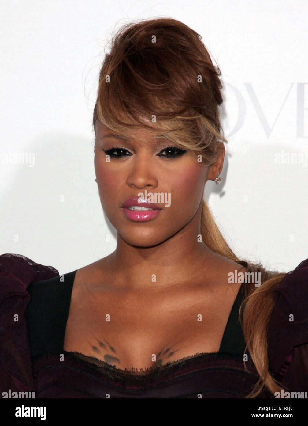 WHIP IT Premiere Stock Photo Alamy