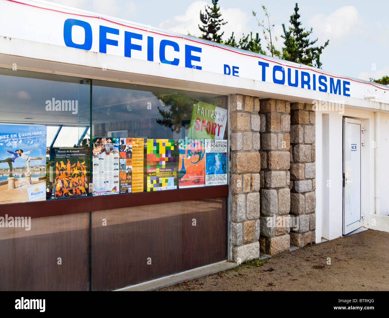 Office de Tourisme, Tourist Office at Le Pouldu, Finistere, Brittany, France, Europe Stock Photo