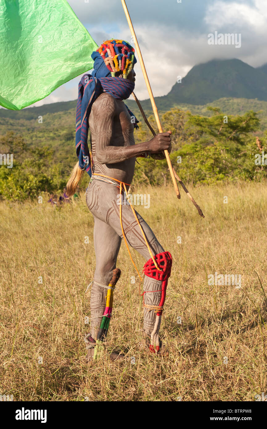 Donga stick fighter, Surma tribe, Tulgit, Omo river valley, Ethiopia Stock Photo