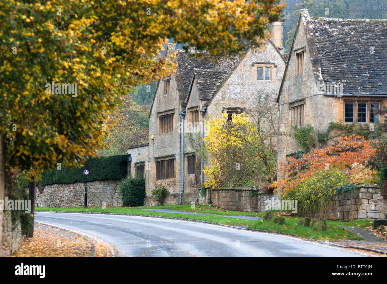 Broadway cottages, Cotswolds, Worcs, UK Stock Photo Alamy