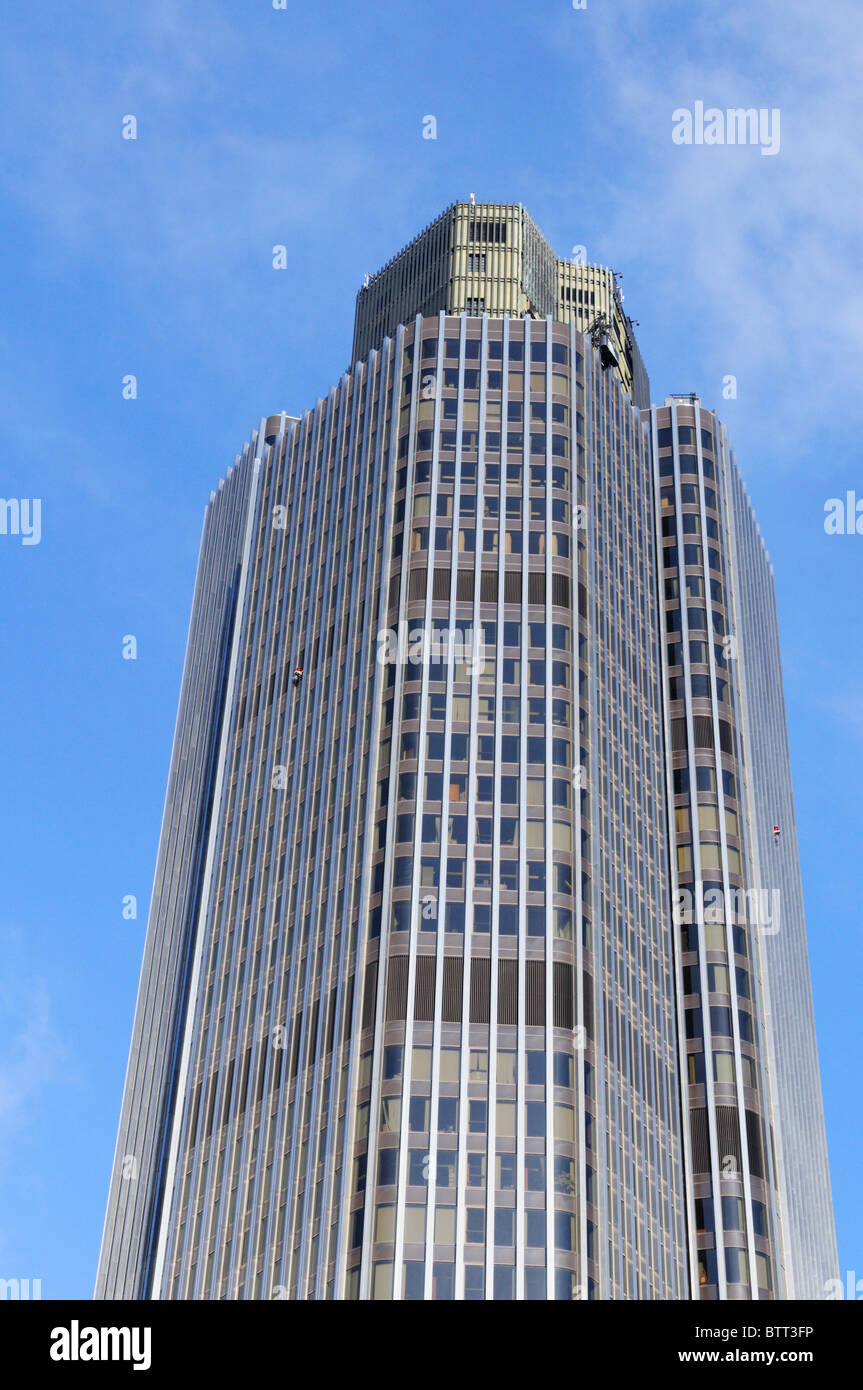 Tower 42, The Nat West Tower, Old Broad Street, London, England, UK ...