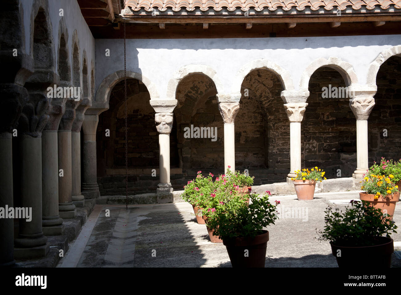 The central patio of the Monastery of Casserres, Catalonia Spain Stock Photo