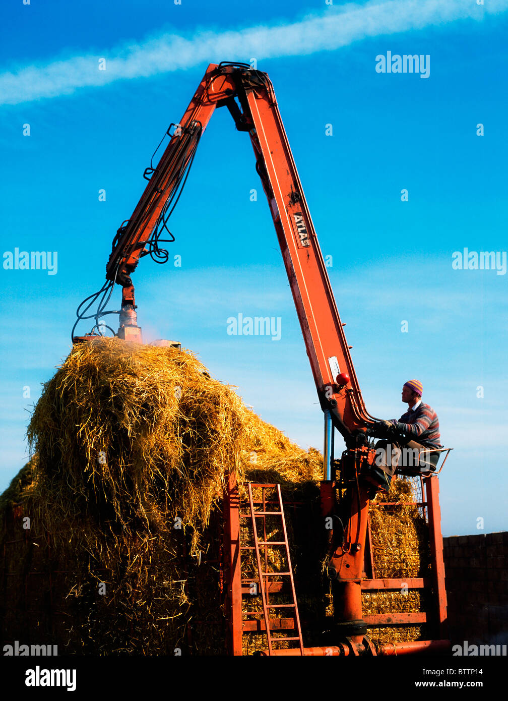 Loading Manure Loading Manure, Ireland Stock Photo - Alamy