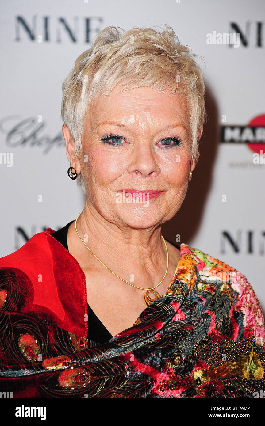 Judi dench york hi-res stock photography and images - Alamy