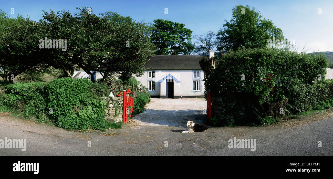 Mourne Mountains, Co Down, Ireland, Traditional Farmhouse Stock Photo