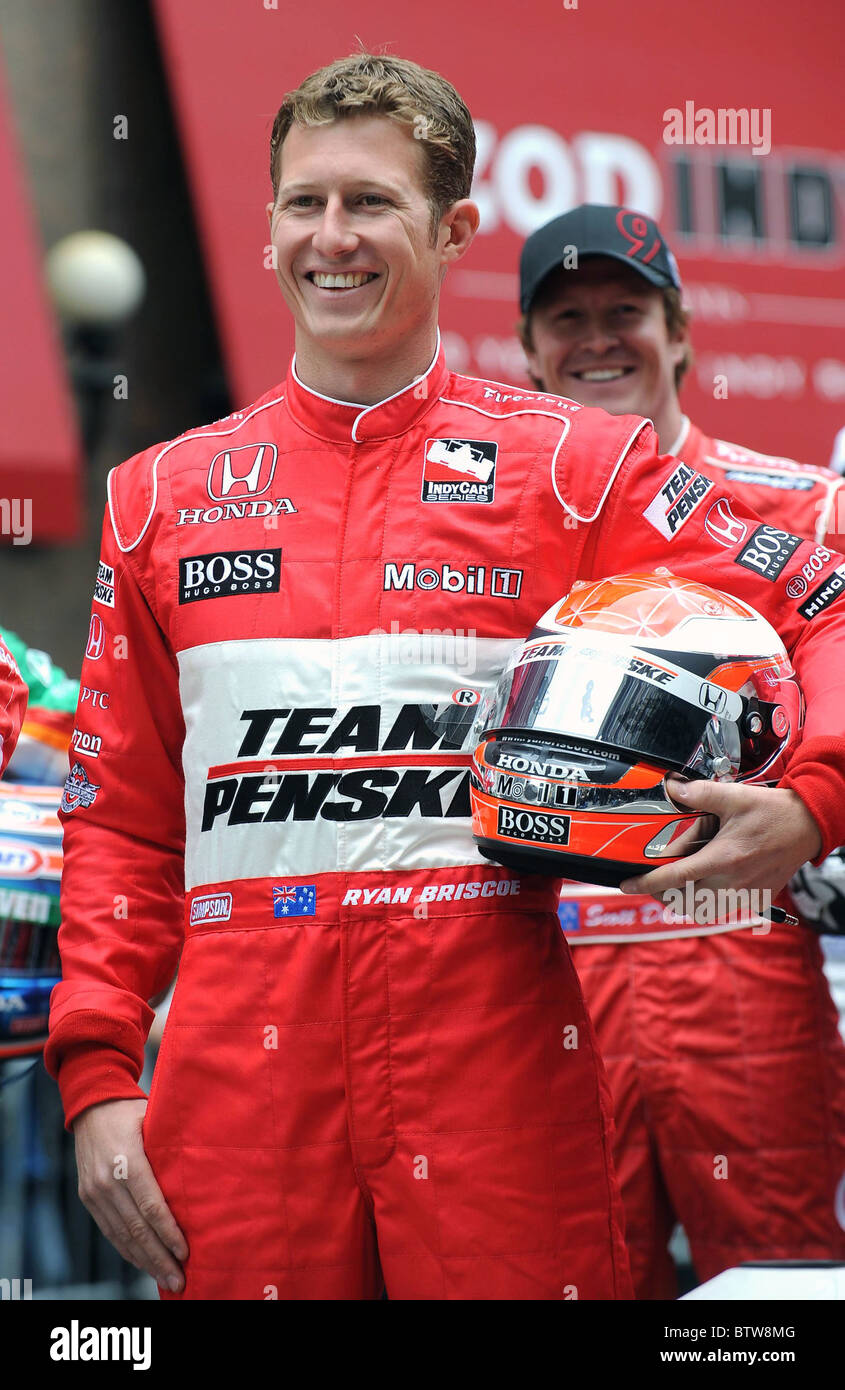 The 2009 Indianapolis 500 Race Car Drivers LineUp Stock Photo Alamy
