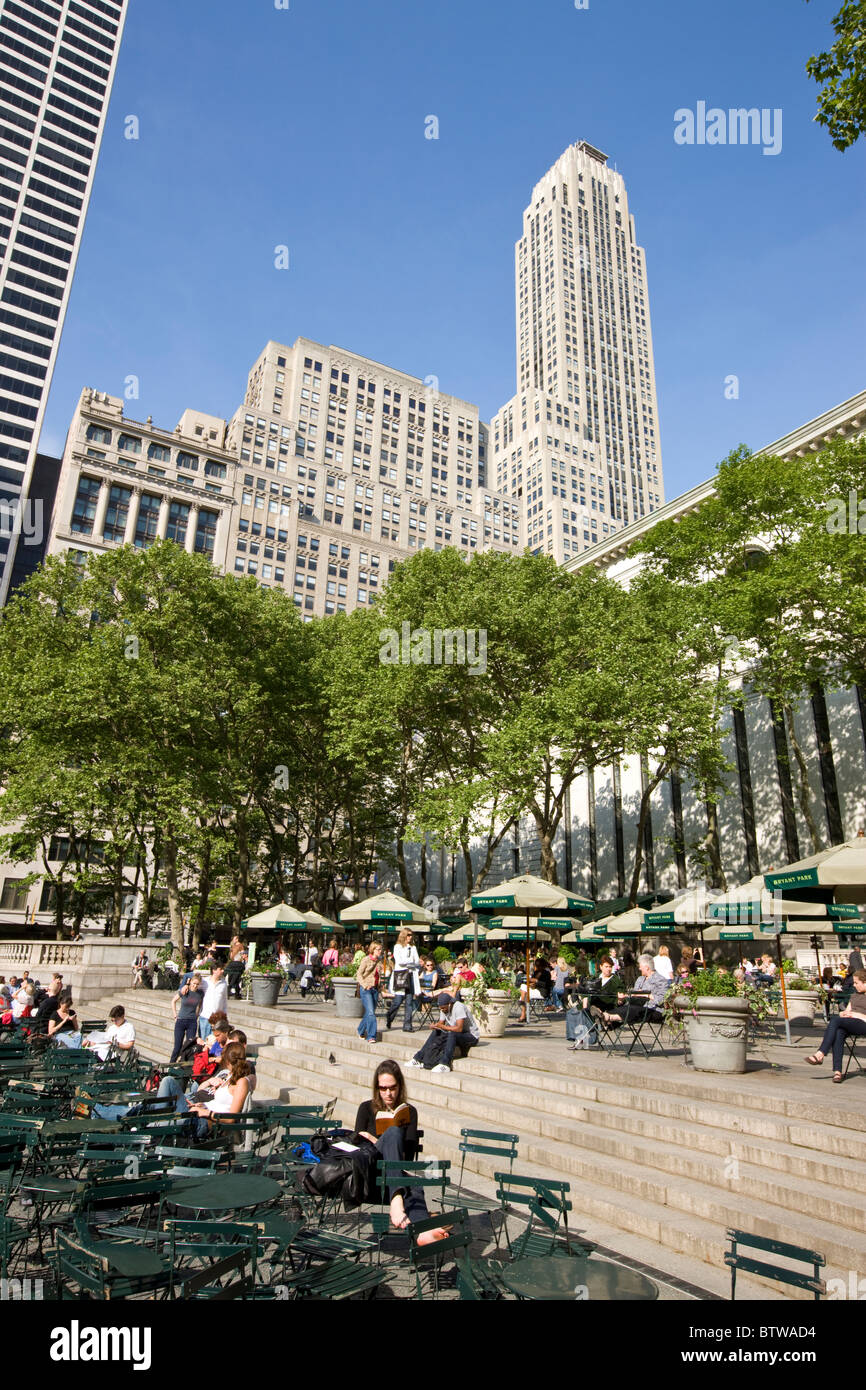 Cafe in Bryant Park, Manhattan Stock Photo Alamy
