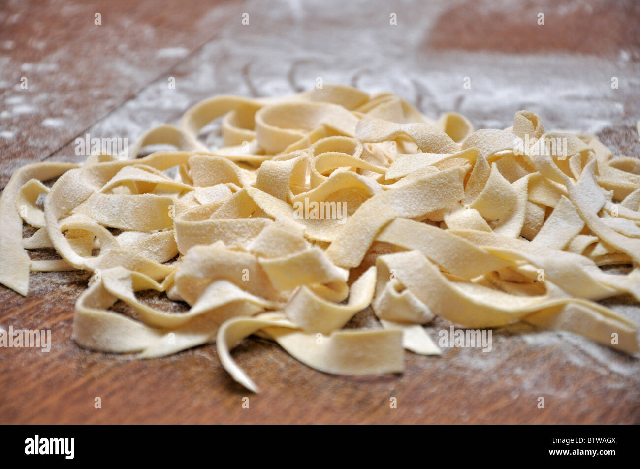 Egg pasta hires stock photography and images Alamy