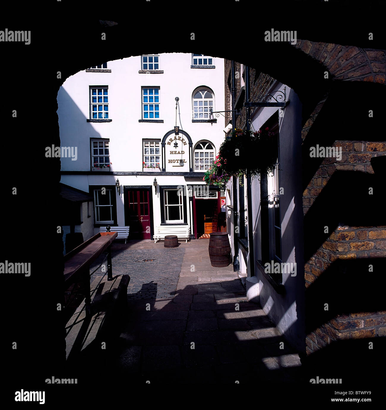 The Brazen Head, Dublin, Co Dublin, Ireland, Ireland's Oldest Pub Established In 1198 Stock Photo