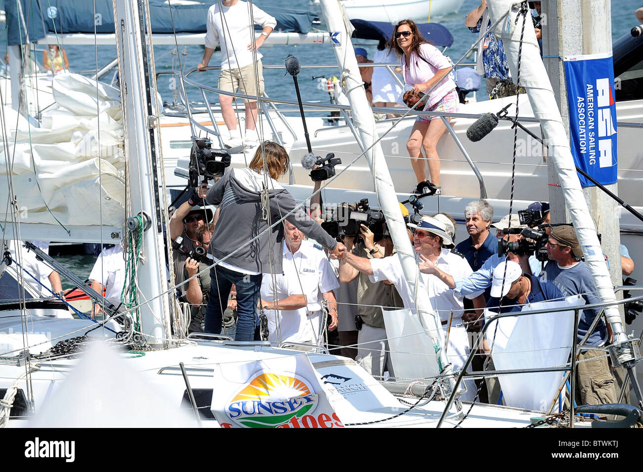Zac Sunderland Youngest Ever To Sail Solo Around the World Stock Photo
