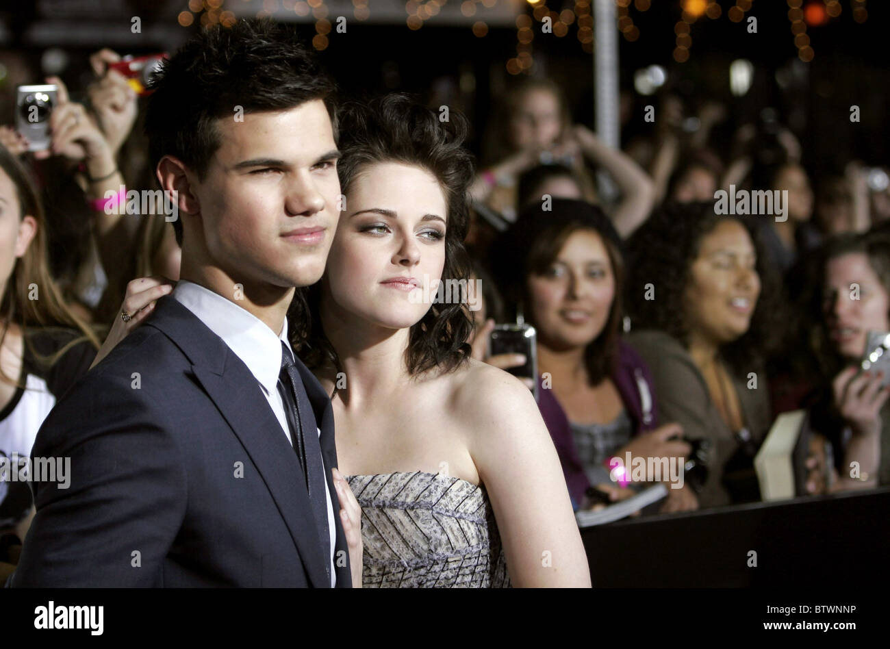 twilight saga new moon cast