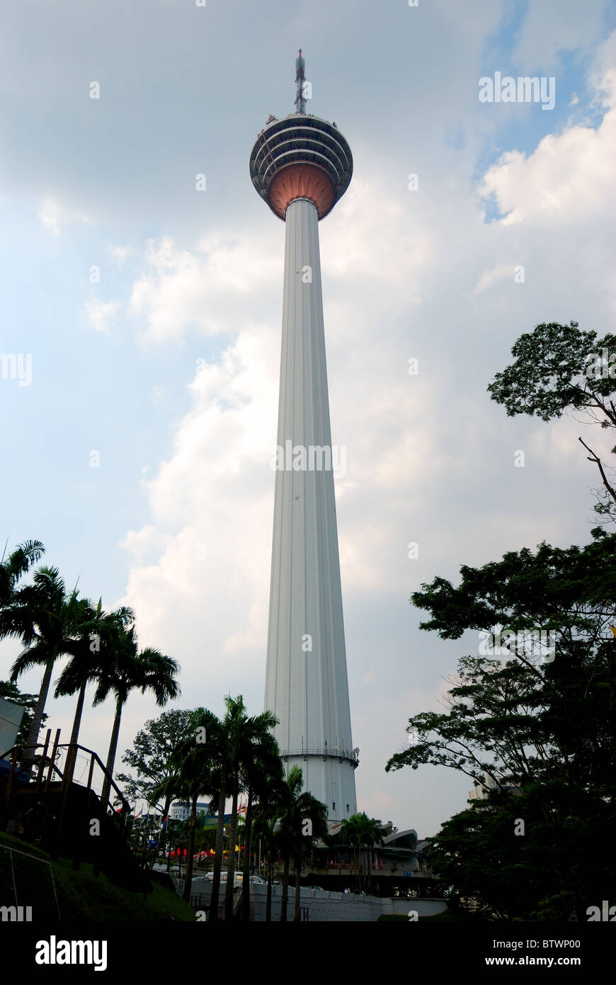Tv transmission tower hi-res stock photography and images - Alamy