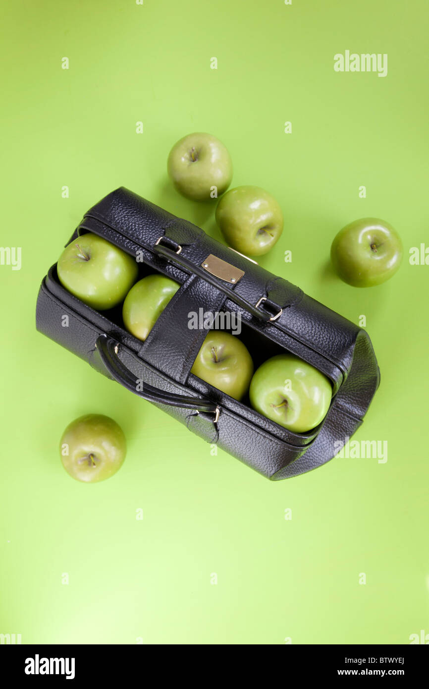 an apple a day keeps the doctor away Stock Photo