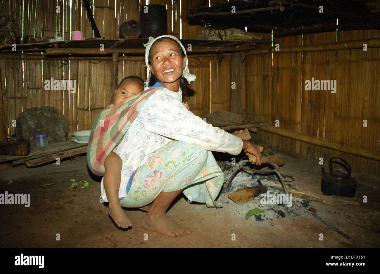 Karen hill tribe thailand hi-res stock photography and images - Alamy