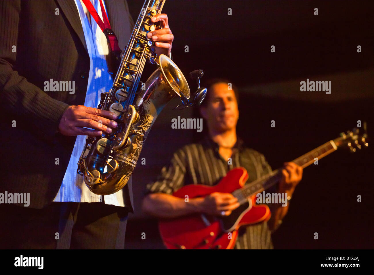 Saxophone guitar hires stock photography and images Alamy