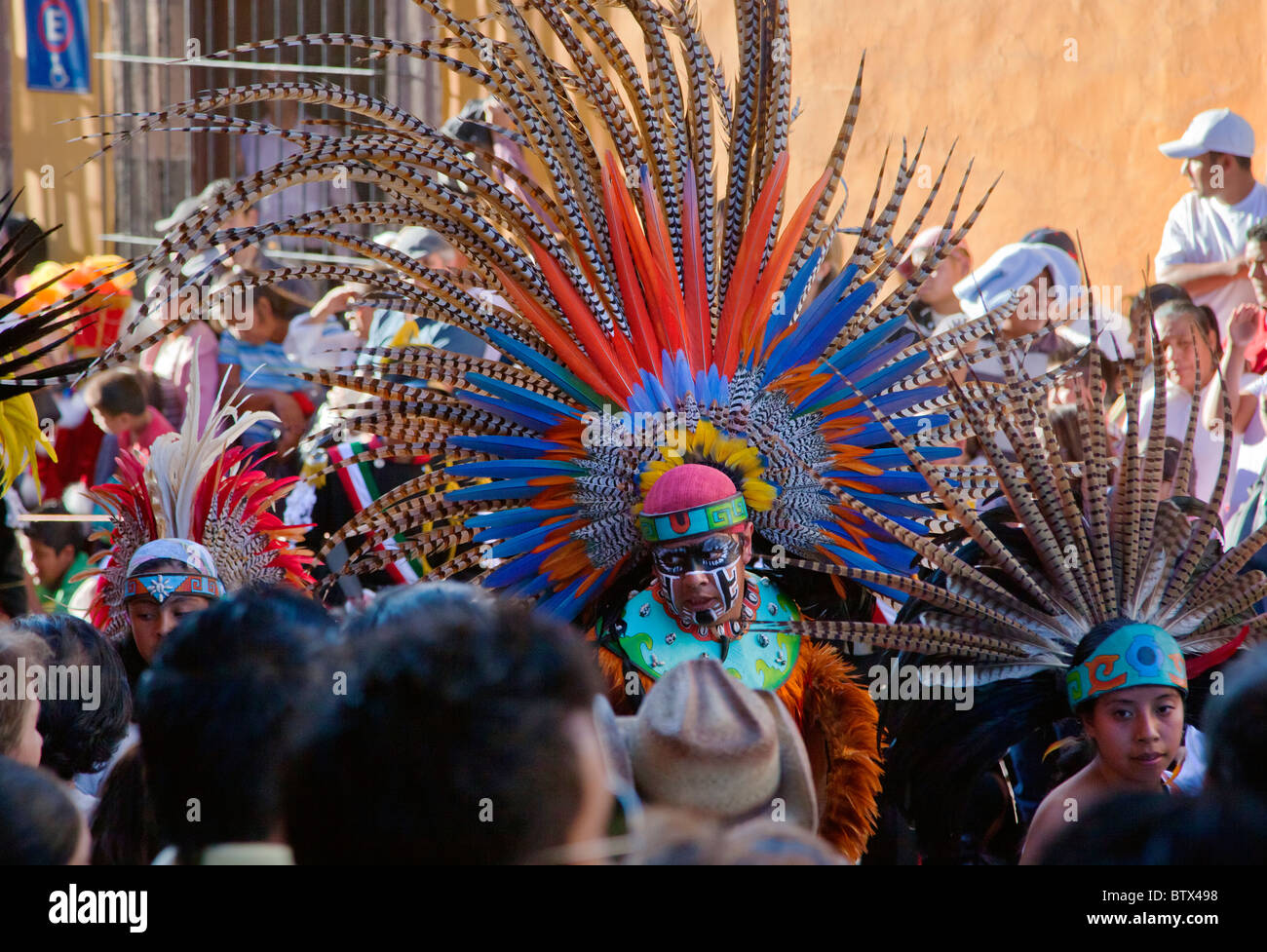 INDIGENOUS DANCE TROUPES from all over MEXICO celebrate San Miguel ...