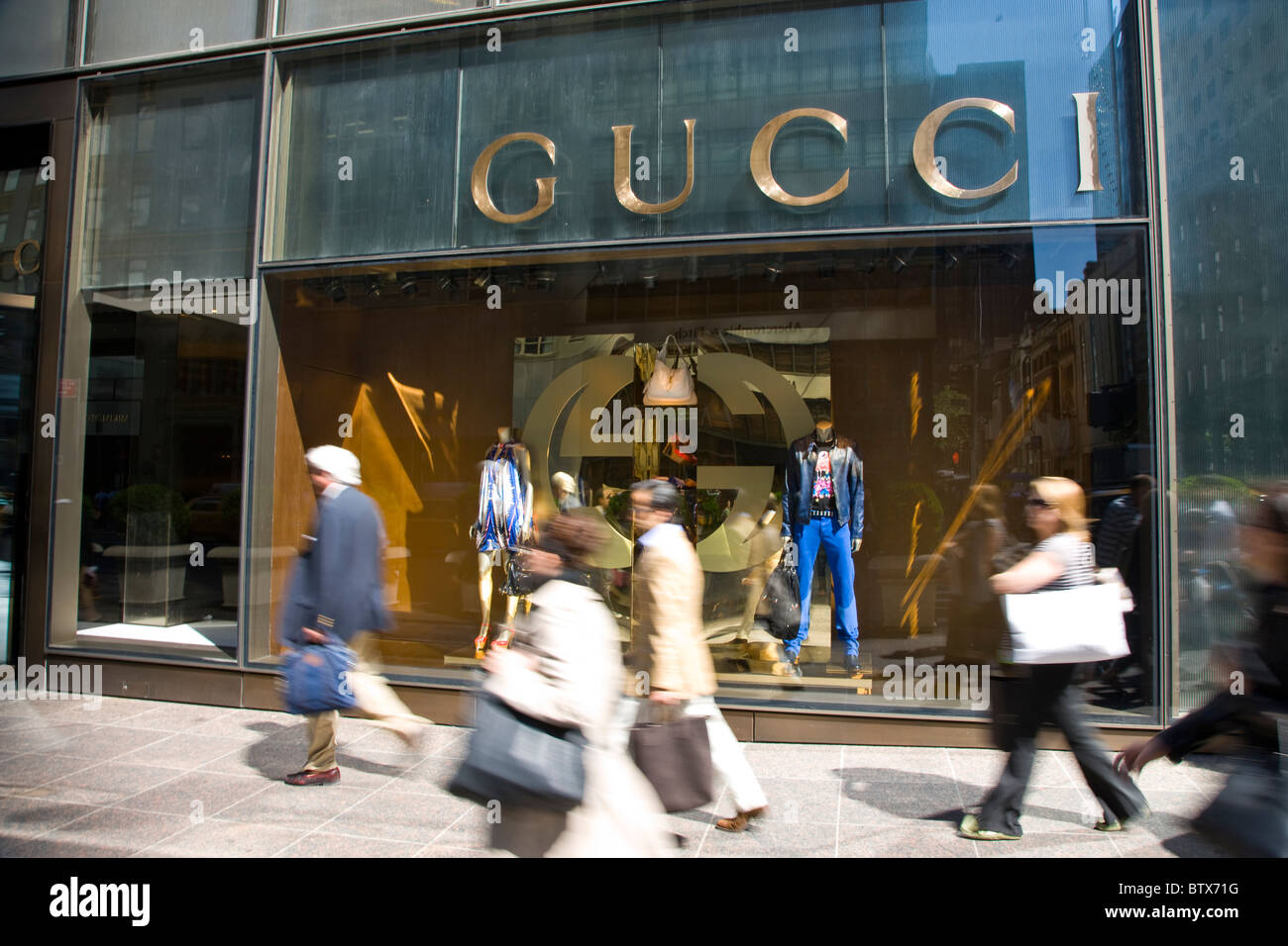 gucci 5th avenue store