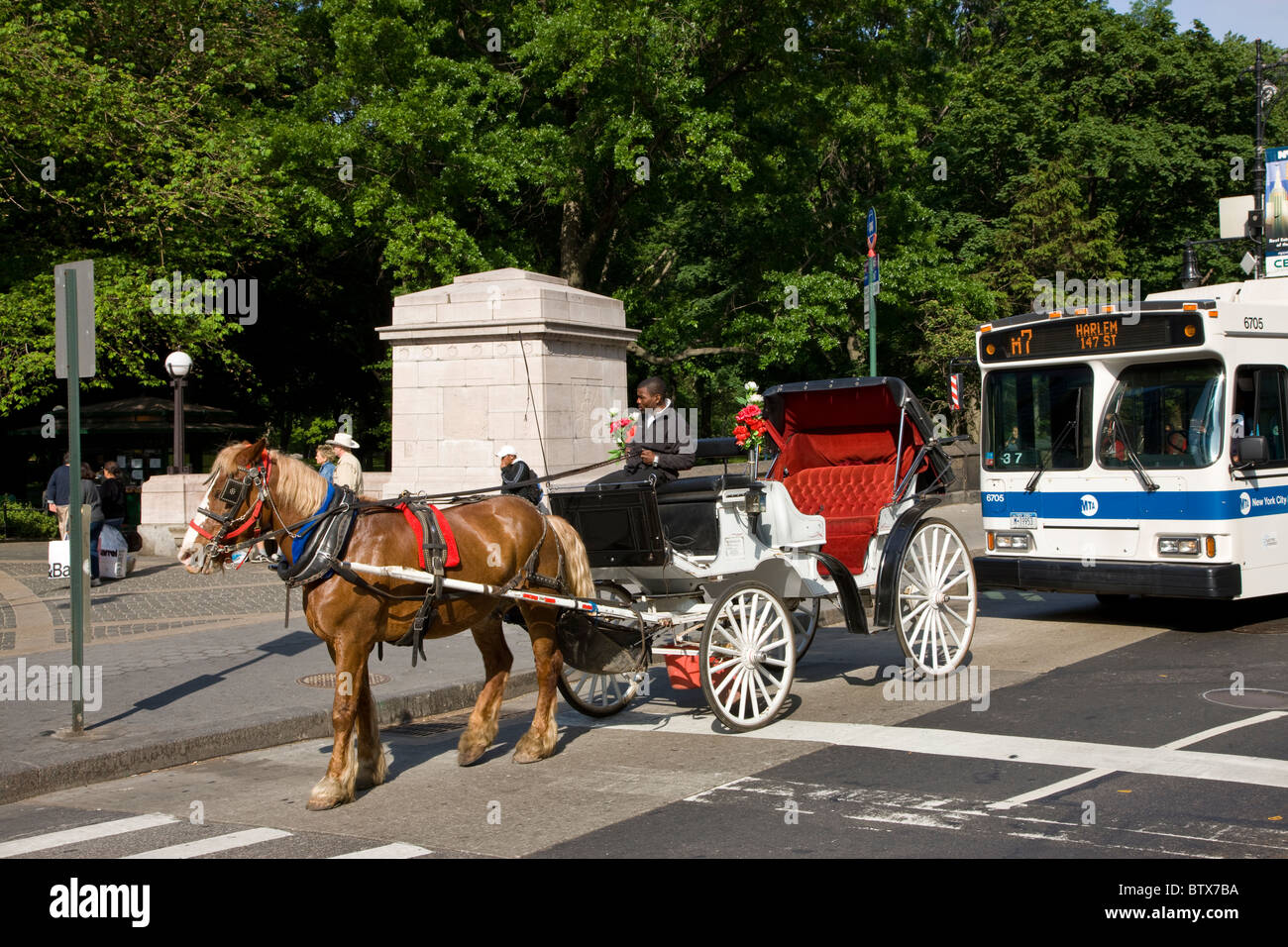 Seat horse drawn carriage hi-res stock photography and images - Alamy