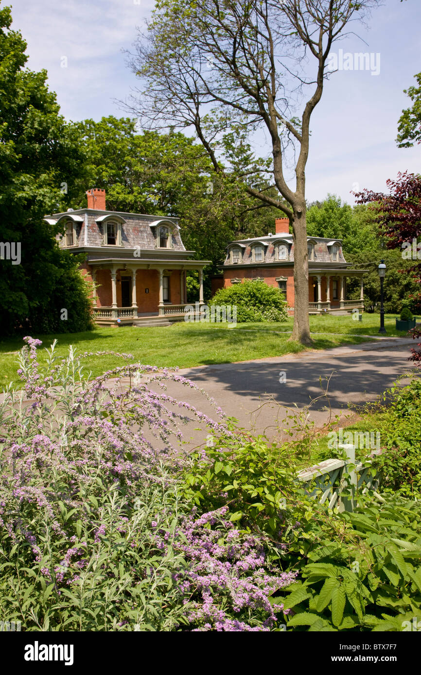 Cottage Row at Snug Harbor Cultural Centre on Staten Island Stock Photo