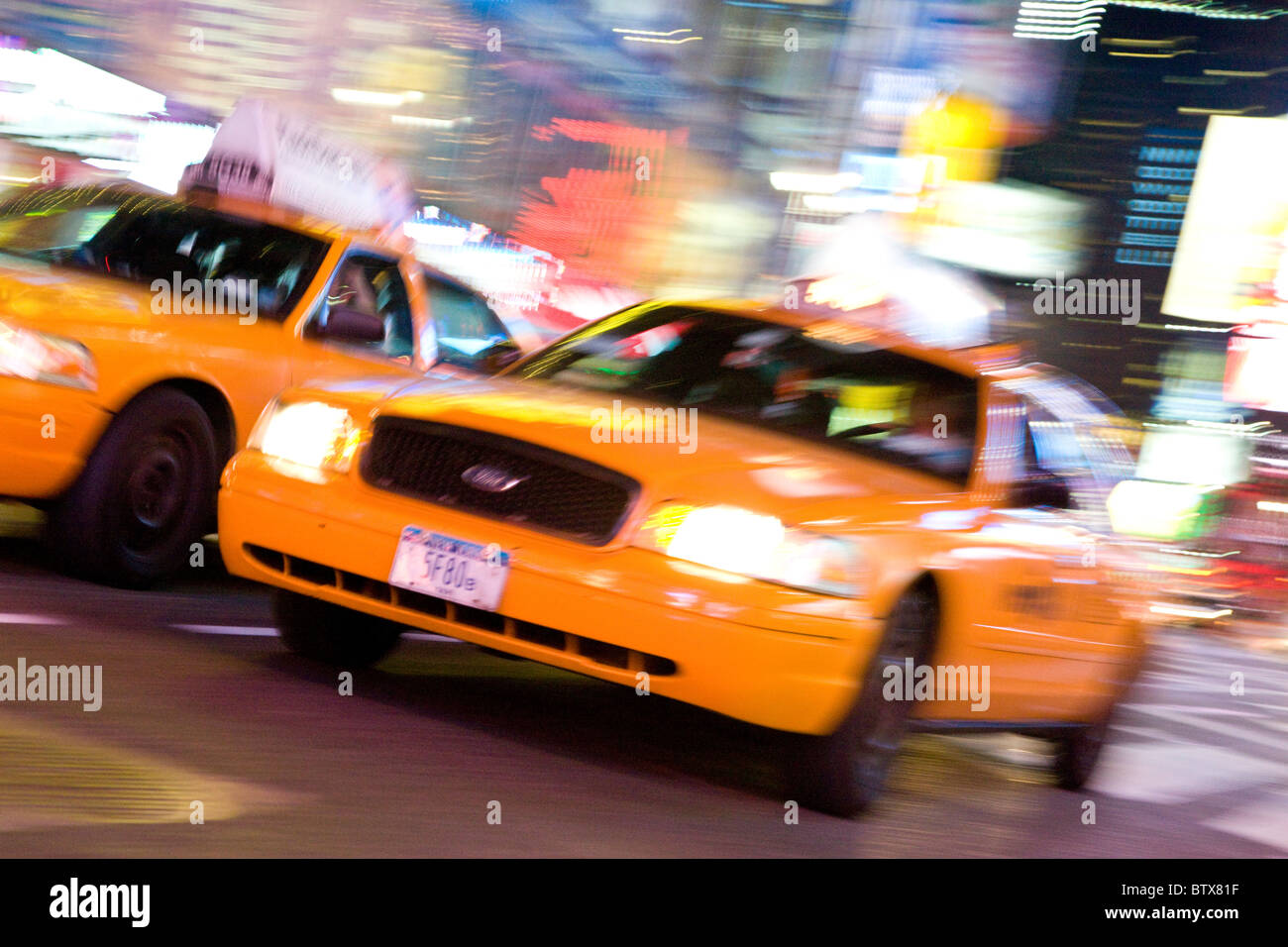 Yellow taxi cabs in Times Square, New York Stock Photo Alamy