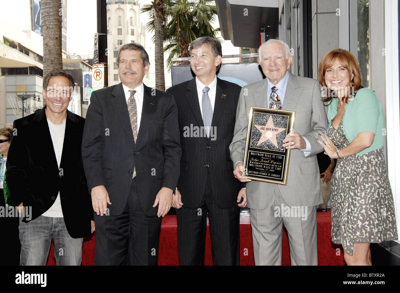 Star on the Hollywood Walk of Fame for Judge Joseph Wapner of The People's Court Stock Photo