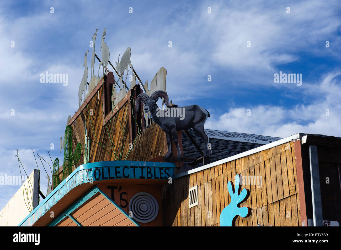 Curio shop on Highway 95, Searchlight, Nevada Stock Photo Alamy