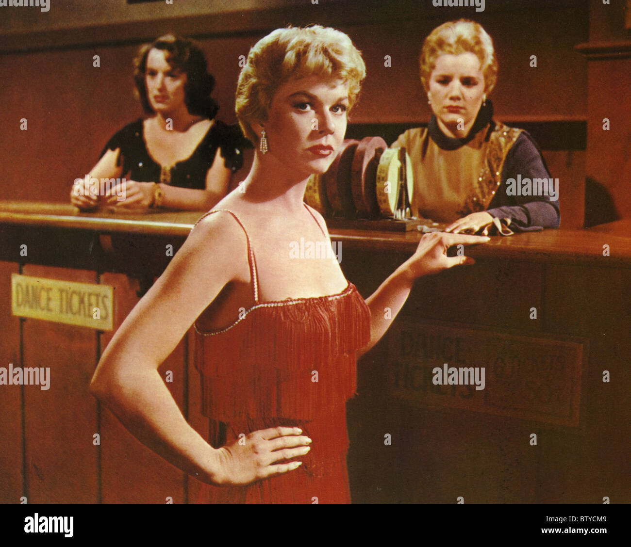 LOVE ME OR LEAVE ME 1955 MGM film with Doris Day Stock Photo - Alamy