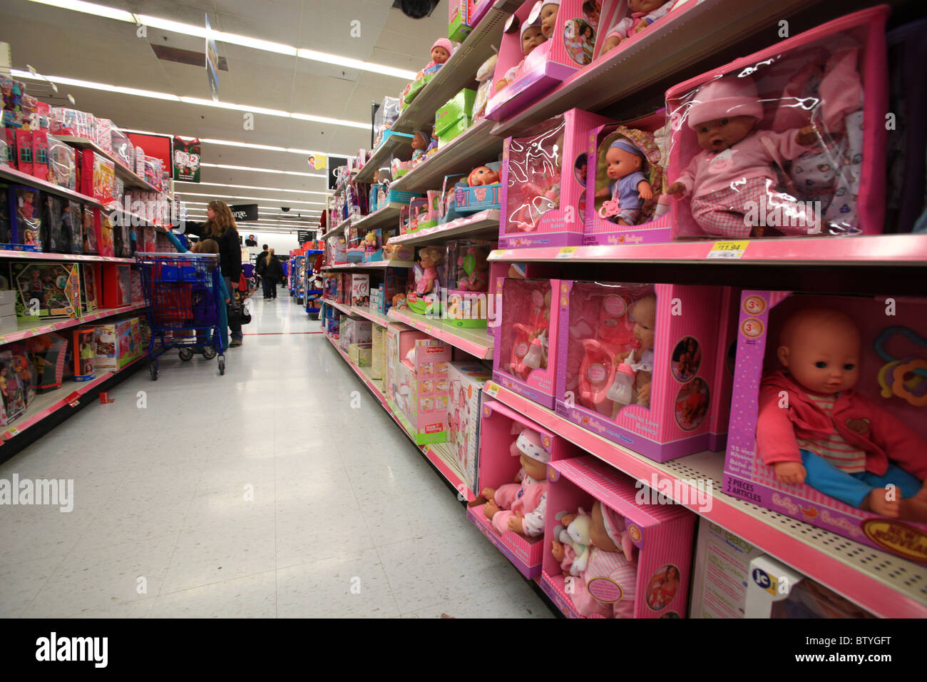 Toys shopping cart hi res stock photography and images Alamy