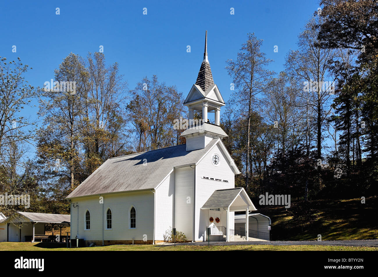 Island home baptist church hi res stock photography and images Alamy