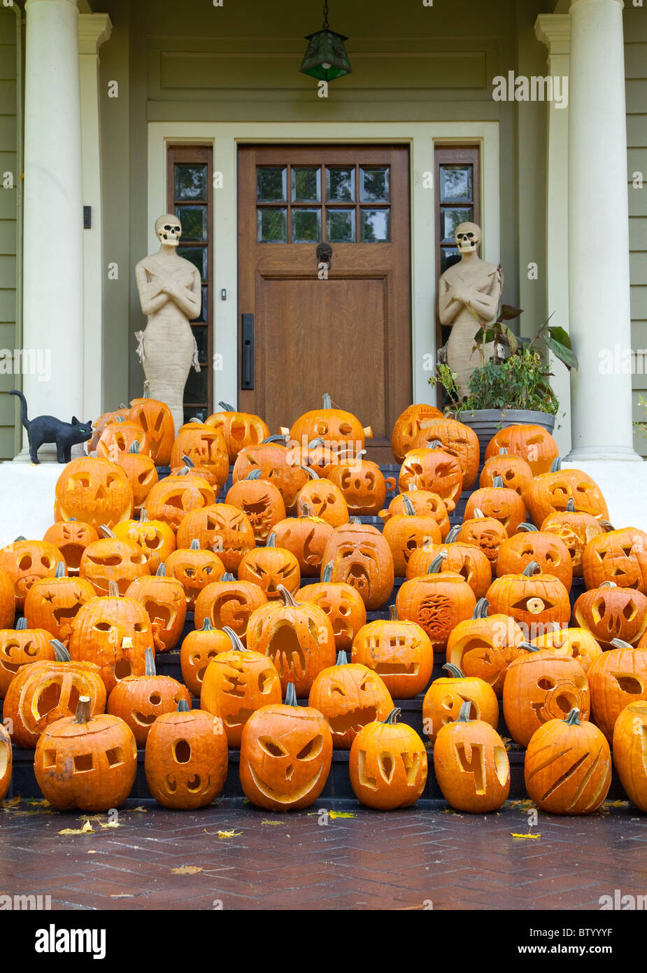 Pumpkin 2024 house carving