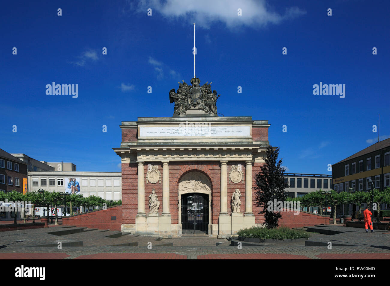 Berliner Tor am BerlinerTorPlatz in Wesel, Niederrhein, NordrheinWestfalen Stock Photo Alamy