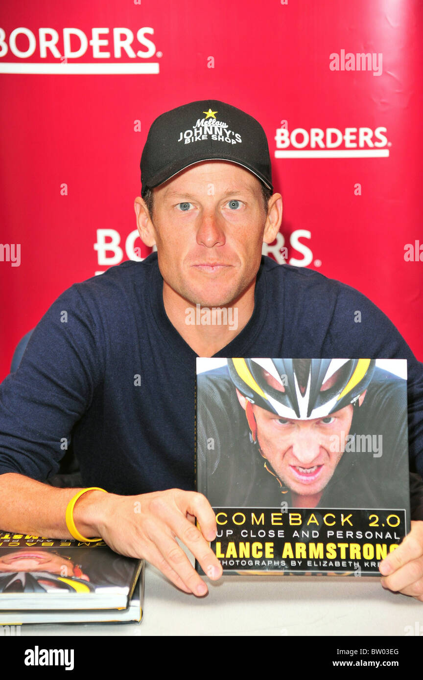 Lance Armstrong COMEBACK 2.0 Book Signing Stock Photo - Alamy