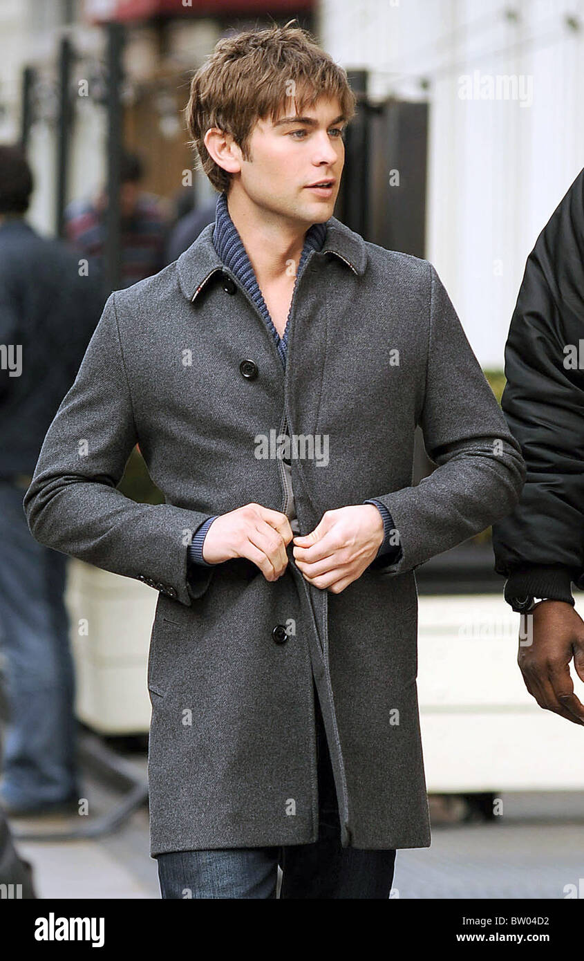 GOSSIP GIRL Filming in Lower Manhattan Stock Photo Alamy