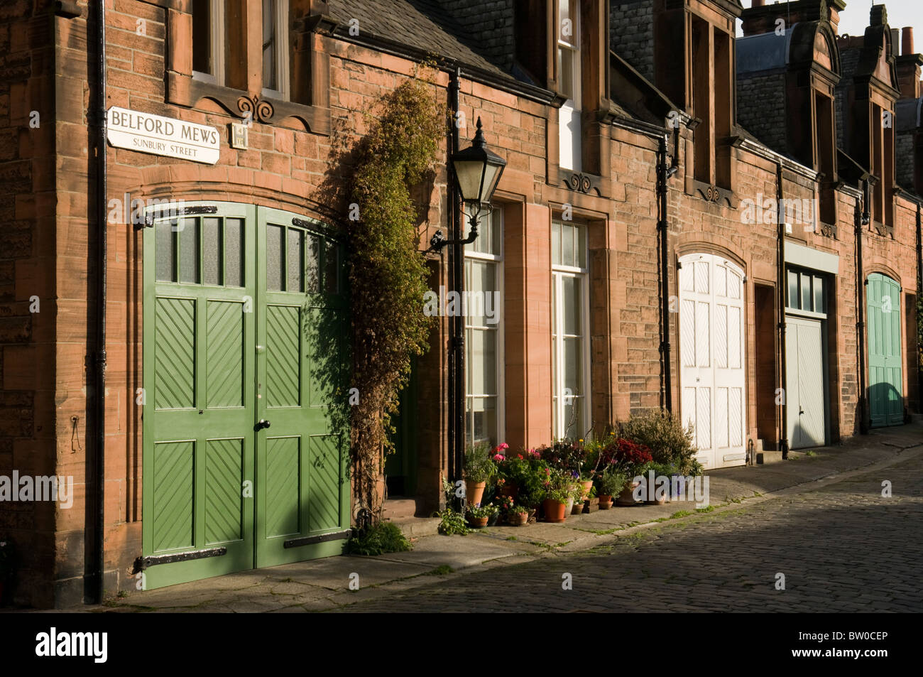 Edinburgh mews house hires stock photography and images Alamy
