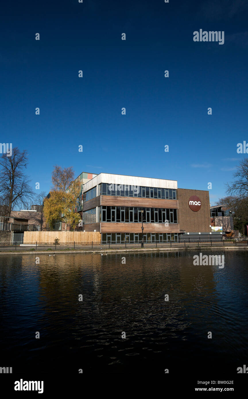 Birmingham canon hill park hires stock photography and images Alamy
