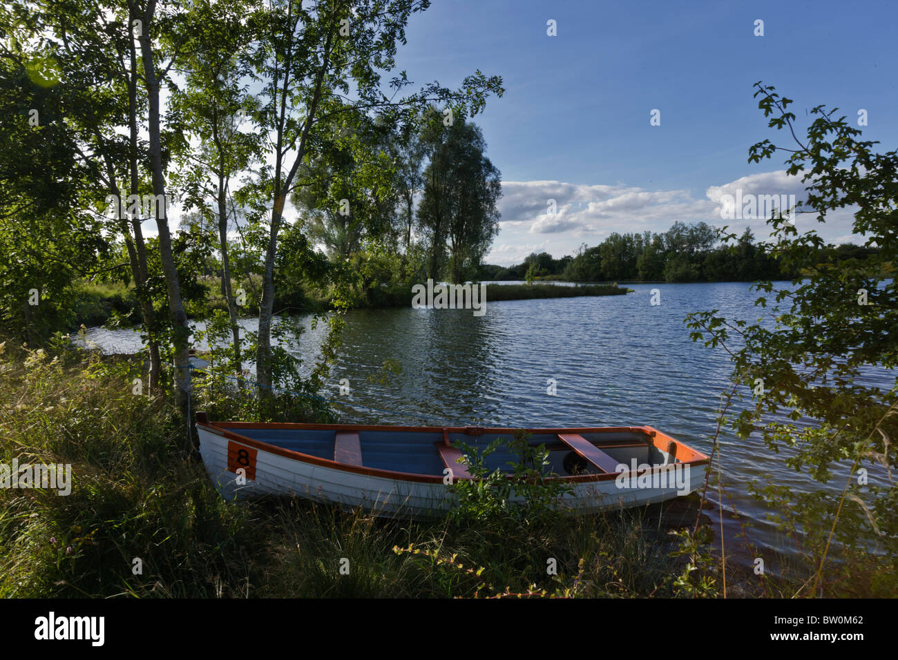 Tied up rowing boat hi-res stock photography and images - Alamy