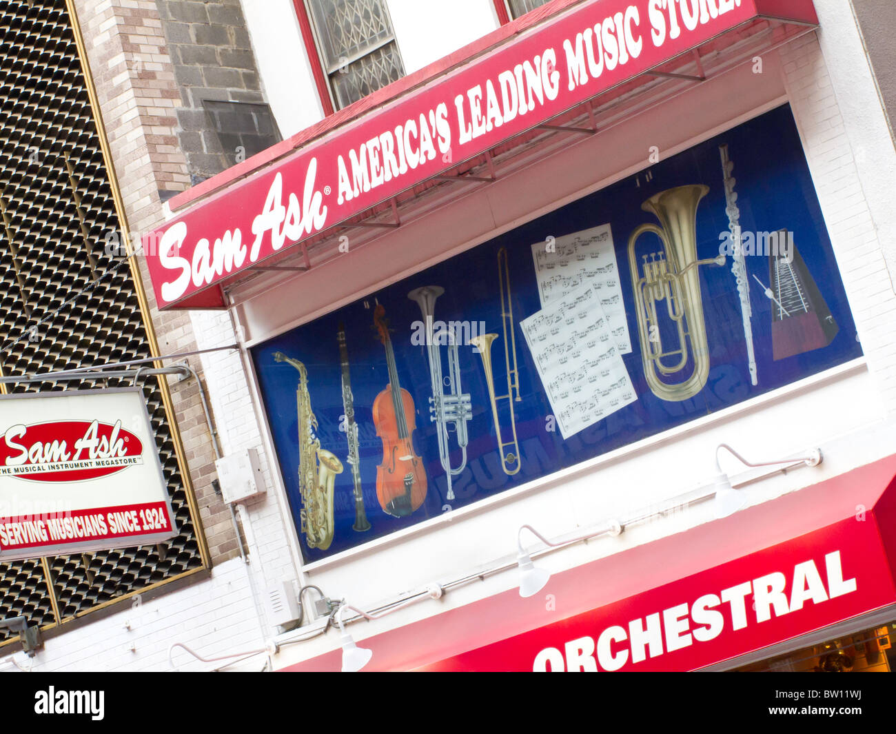Original Sam Ash Music Store in Times Square was torn down, NYC, USA Stock Photo Alamy