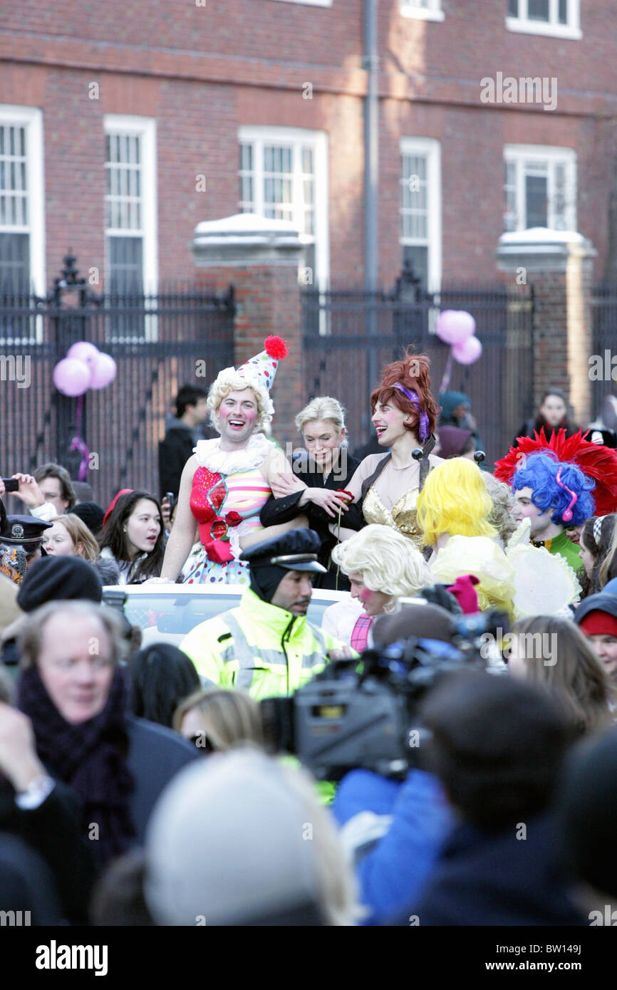 Renee Zellweger Honored as Harvard University's Hasty Pudding Club's