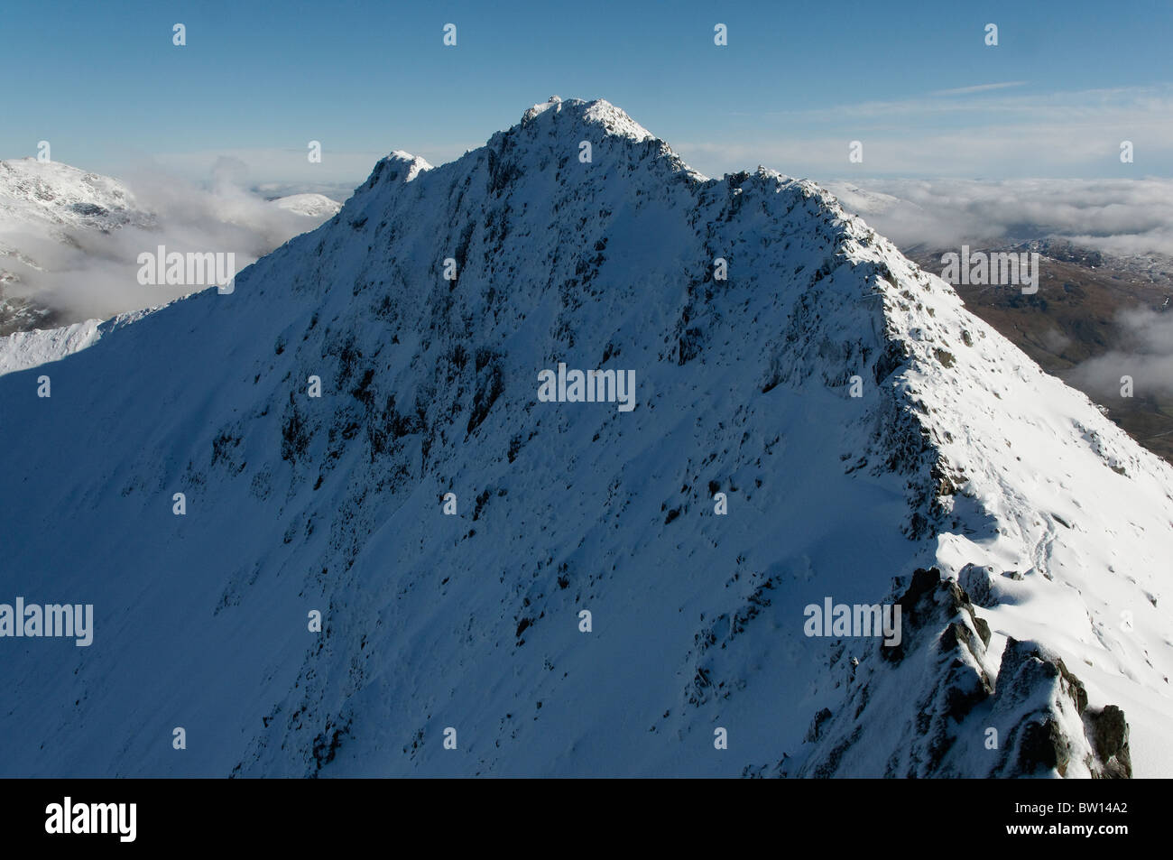 Crib goch pinnacles hires stock photography and images Alamy
