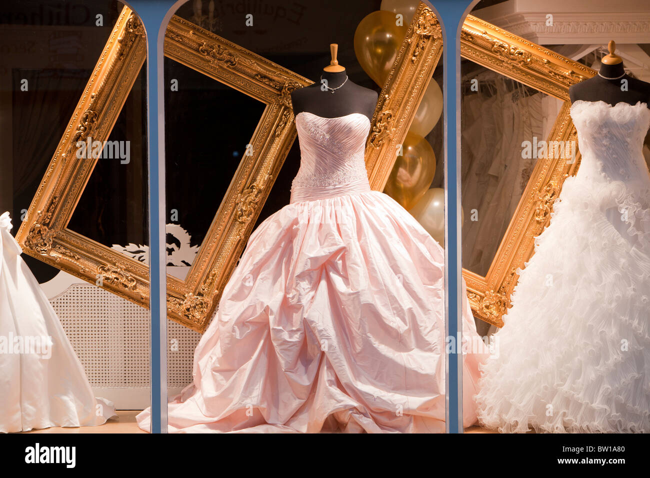 Wedding Shop Uk Stock Photos Wedding Shop Uk Stock Images Alamy