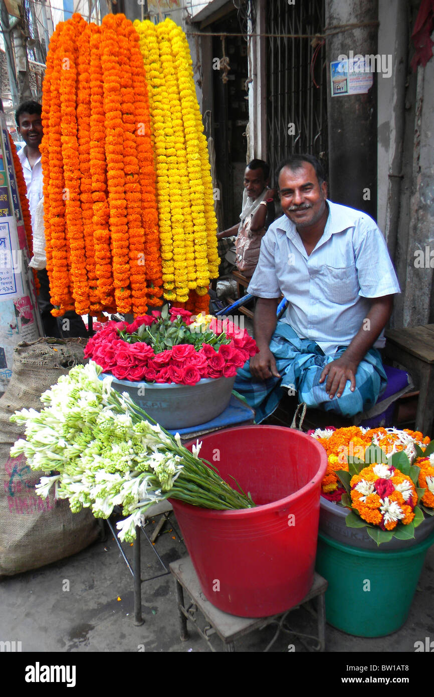 Flowers seller, Dhaka, Bangladesh Stock Photo Alamy
