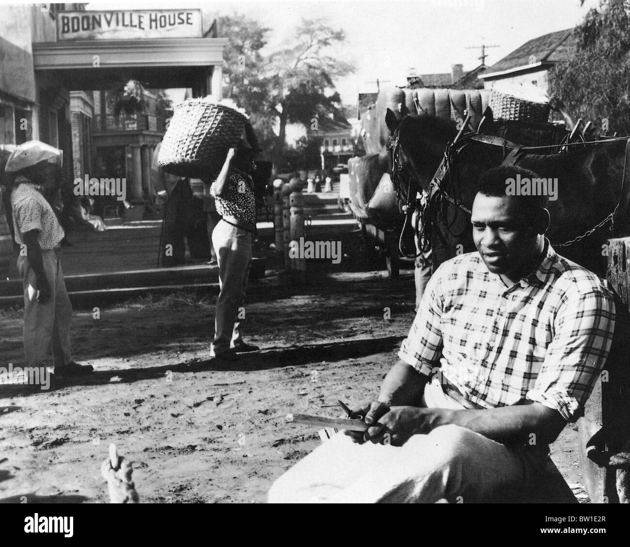 SHOW BOAT  1936 Universal film with Paul Robeson as Joe Stock Photo