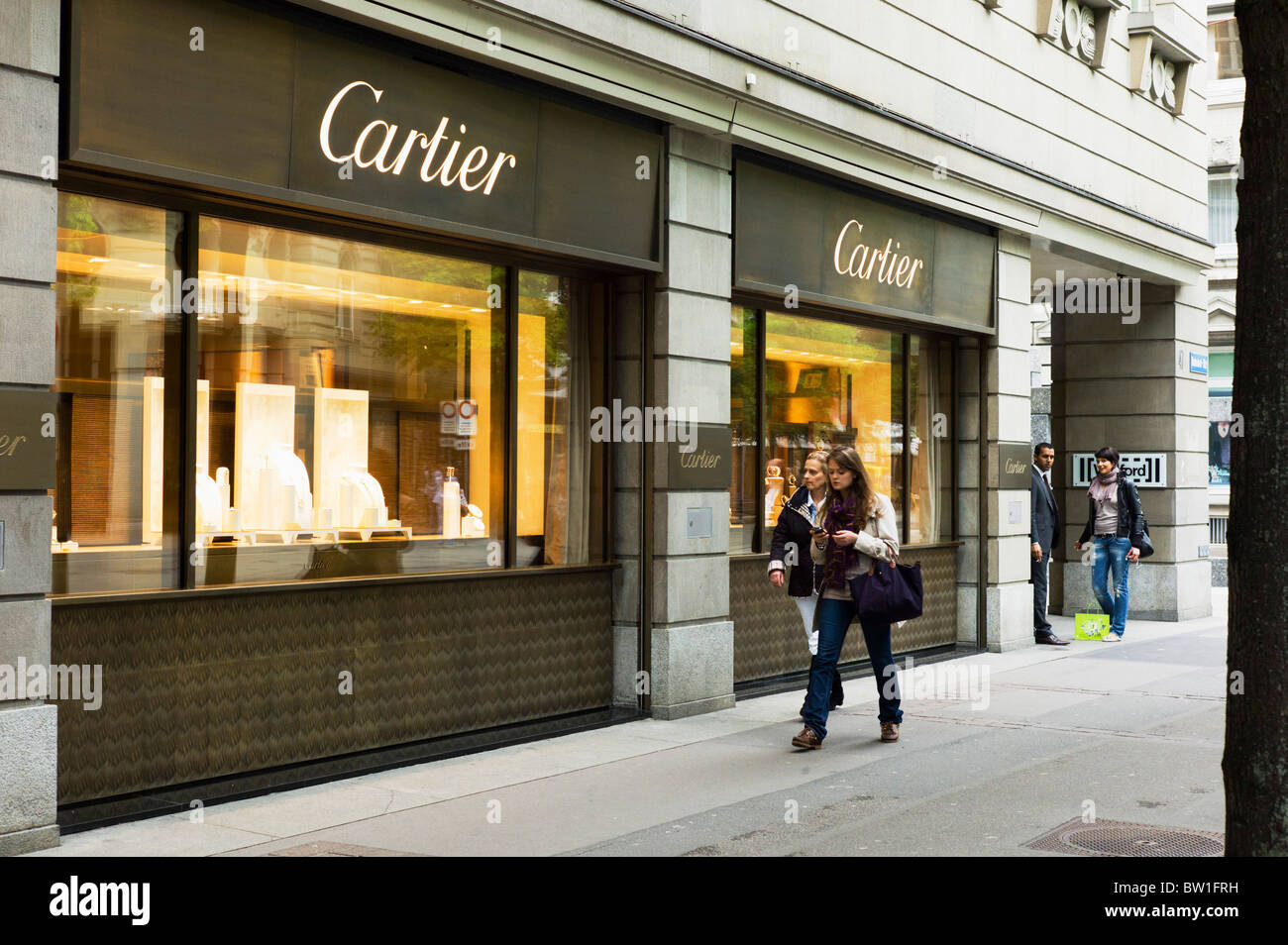 cartier stores in europe