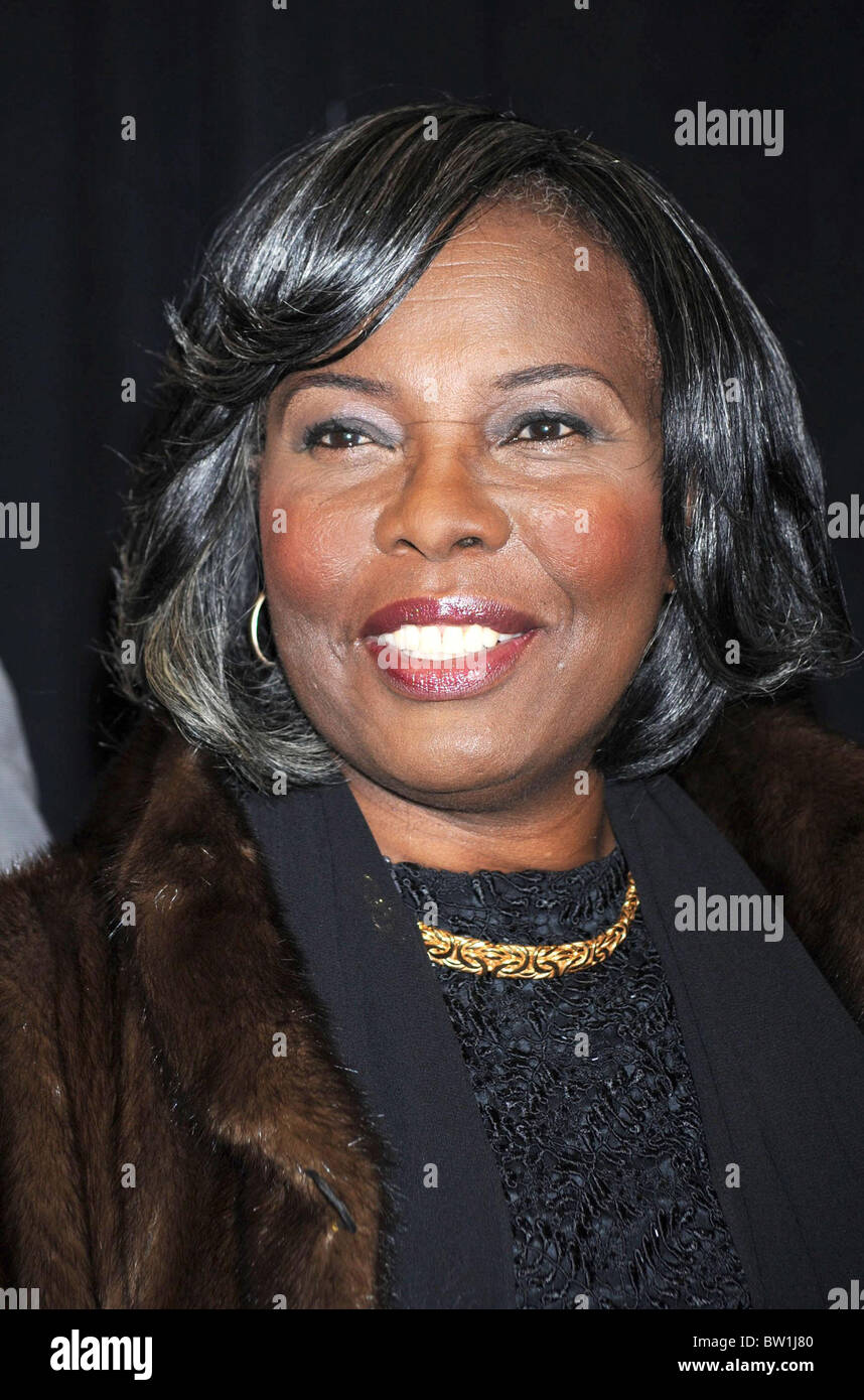 Voletta wallace hi-res stock photography and images - Alamy
