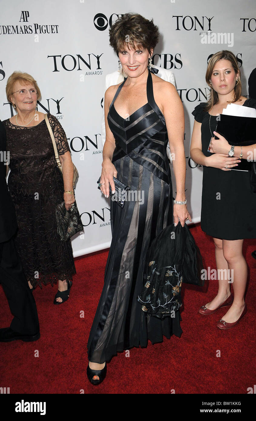 Lucie arnaz hi-res stock photography and images - Alamy