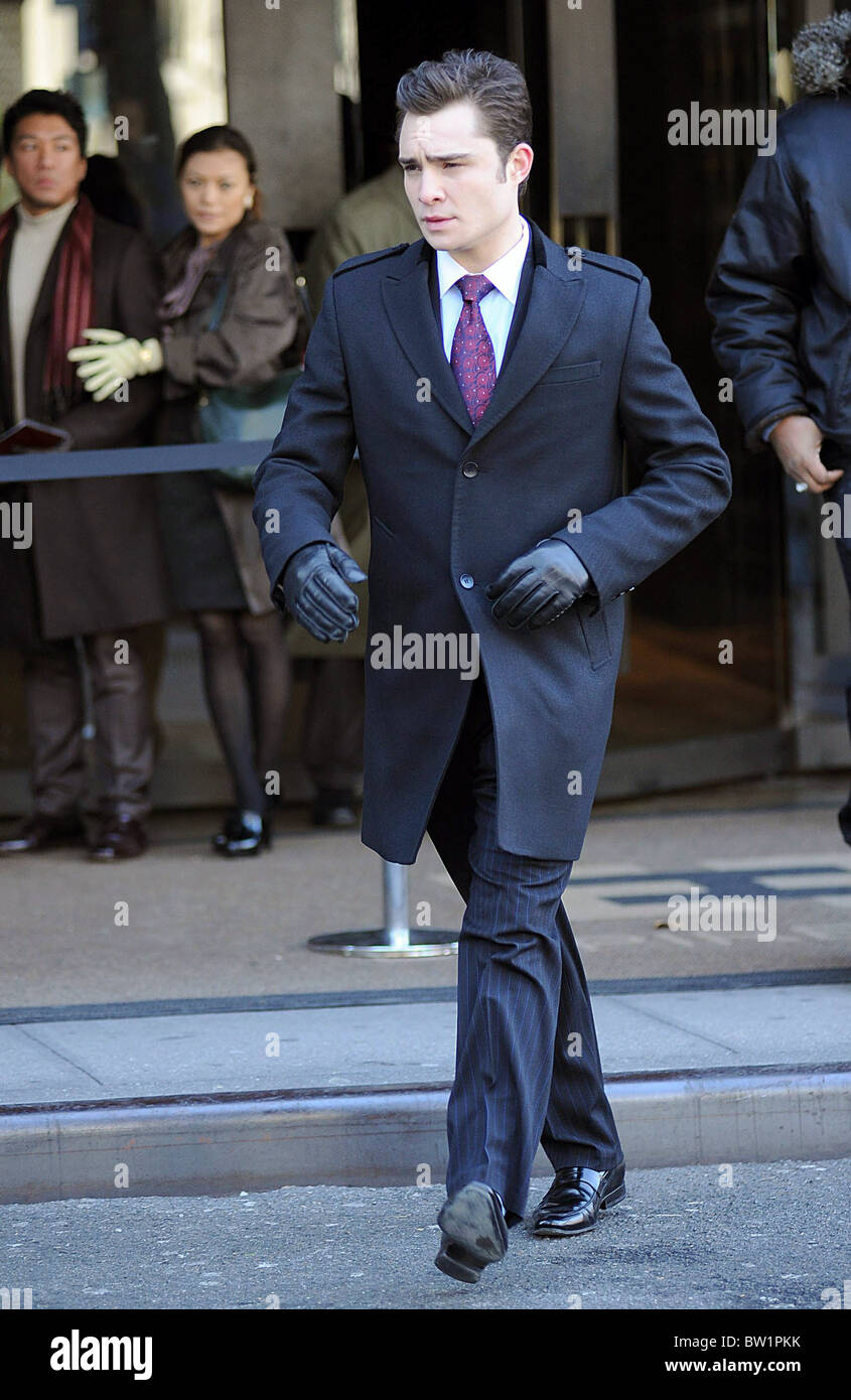 GOSSIP GIRL Filming in Manhattan Stock Photo Alamy