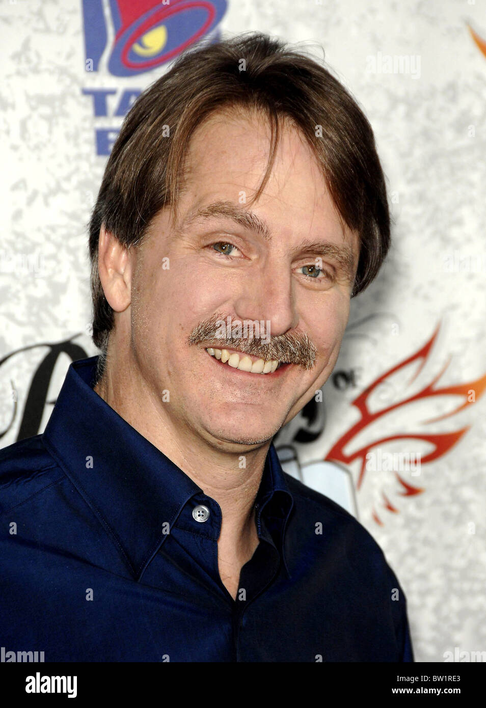 The Larry The Cable Guy COMEDY CENTRAL Roast Stock Photo Alamy