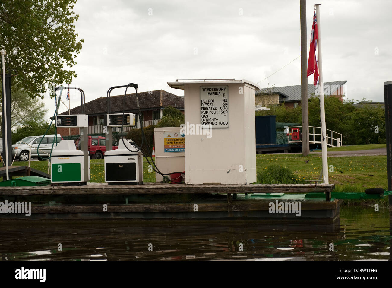 Boat Fuel Pumps at Riverside Tewkesbury Stock Photo Alamy