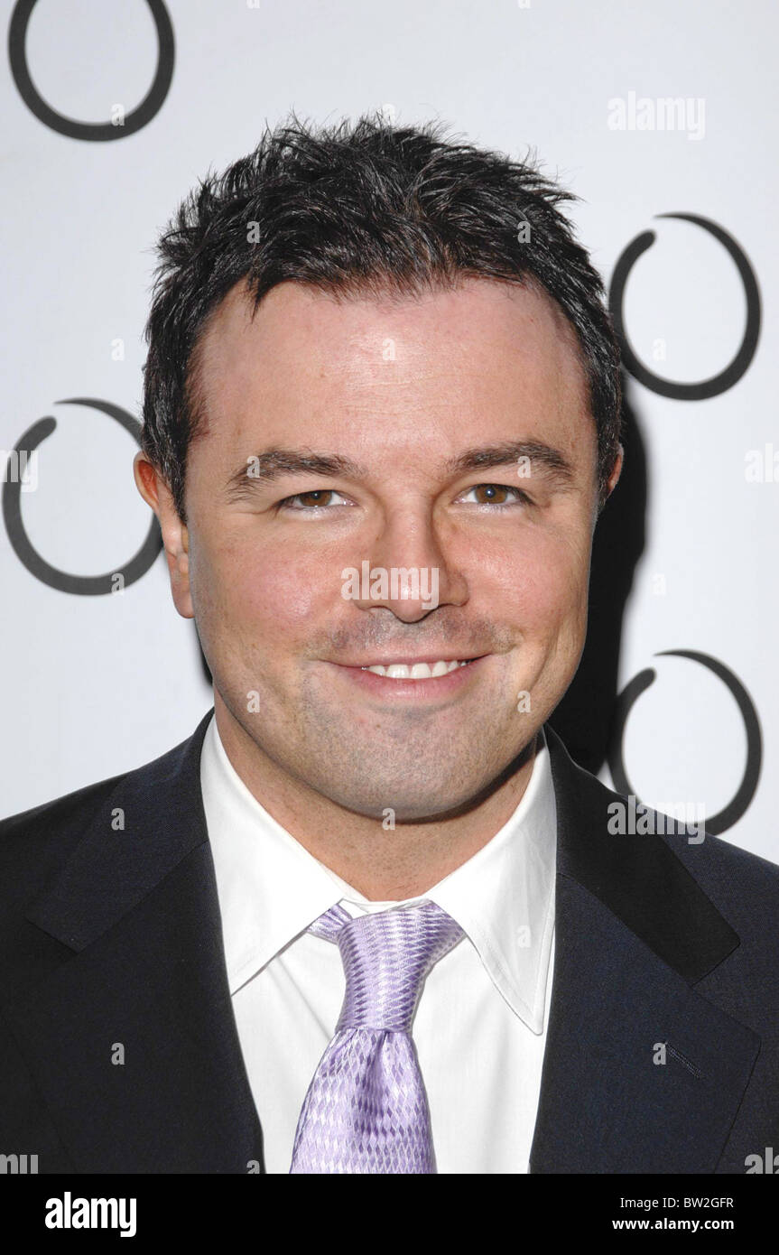 Seth MacFarlane 35th Birthday Party Stock Photo - Alamy